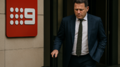 Карл Стефанович покидает Australian TV после интервью с Томми Робинсоном