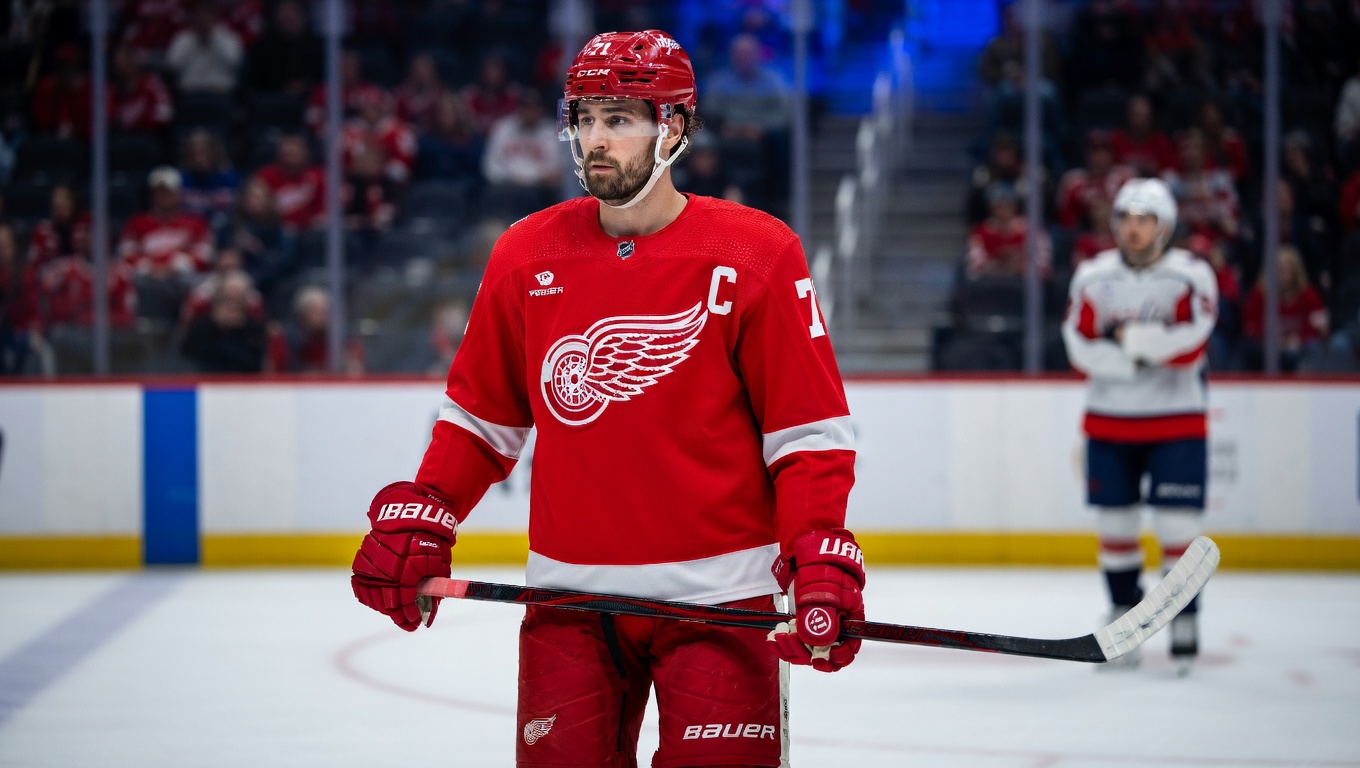 Ларкин запросил обмен из Детройта. Yzerman не отдаст просто так