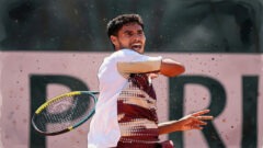 Вальехо обвинил судью-женщину в поражении на Roland Garros и получил штраф