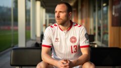 Эрикsen уедет восстанавливаться в Данию: «Вольфсбург» дал добро
