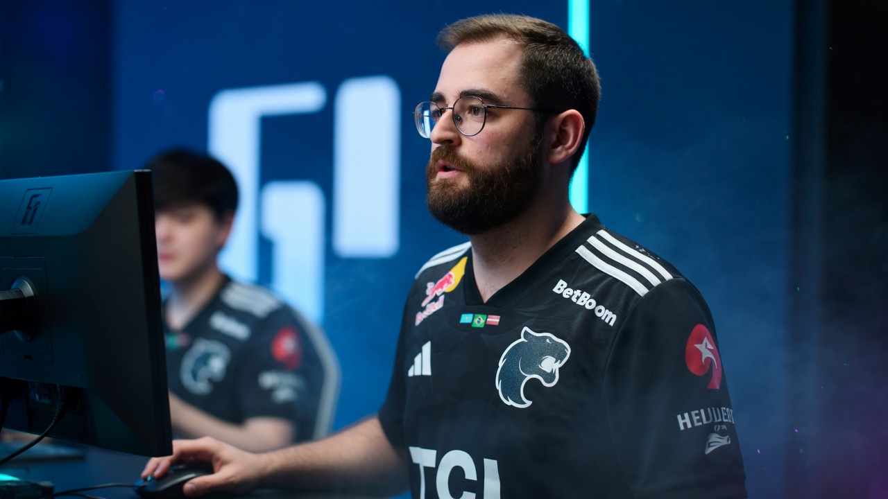 Team Falcons удерживают вершину рейтинга HLTV с 902 очками