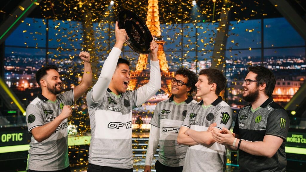 FaZe и OpTic разыграют EWC 2026 в Париже