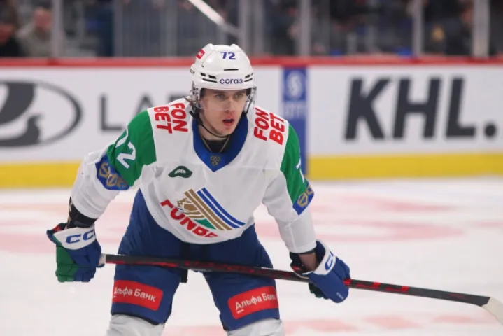 Дубль Шарова помог «Салавату Юлаеву» обыграть «Автомобилист» в матче КХЛ