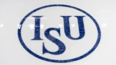 ISU допустил российских спортсменов до международных стартов